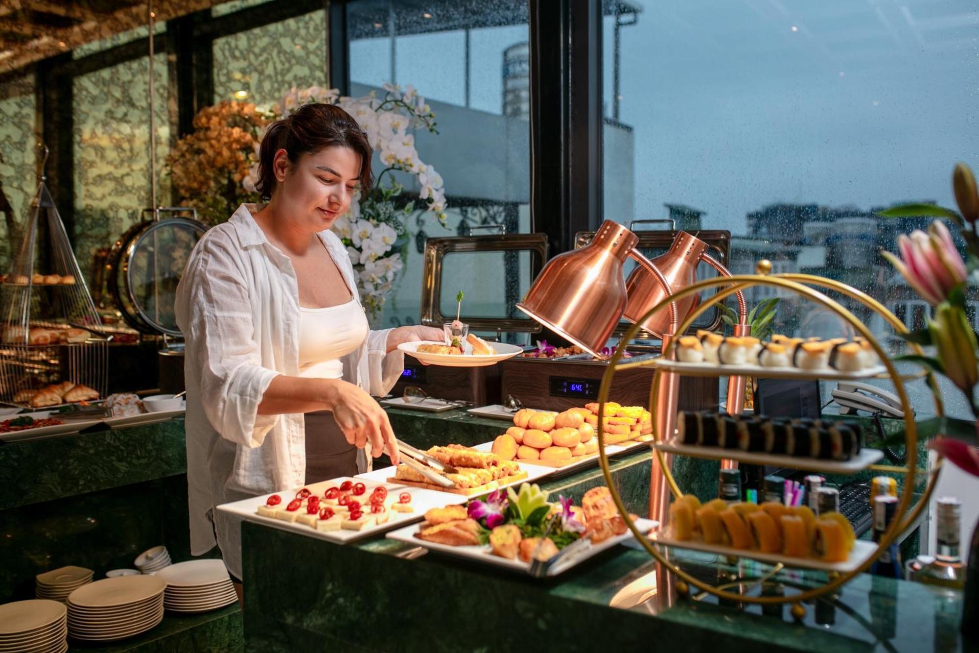 Le Premier Hotel & Rooftop Bar Hanoi Eksteriør bilde