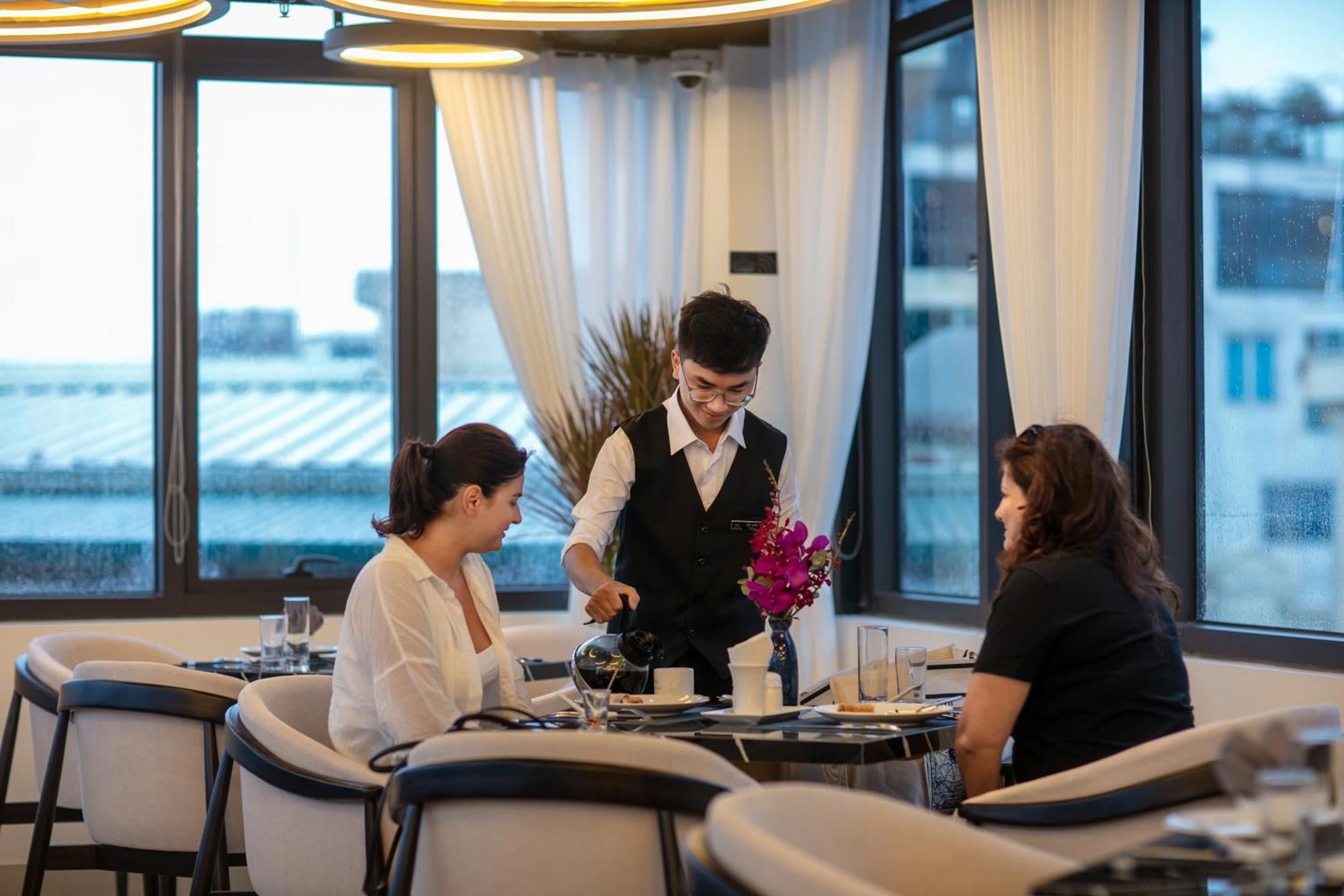 Le Premier Hotel & Rooftop Bar Hanoi Eksteriør bilde