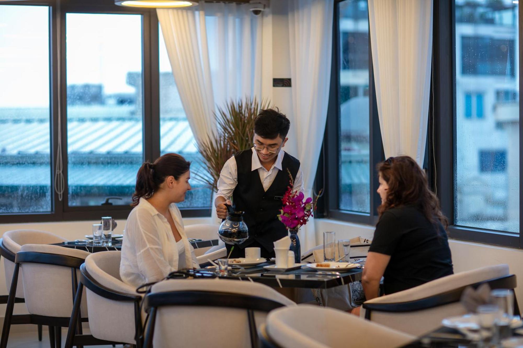 Le Premier Hotel & Rooftop Bar Hanoi Eksteriør bilde